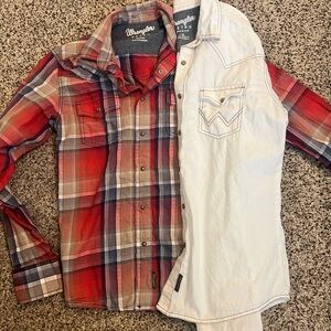 Wrangler Men's Red and White Plaid Button Down Shirt (red is small, white is med